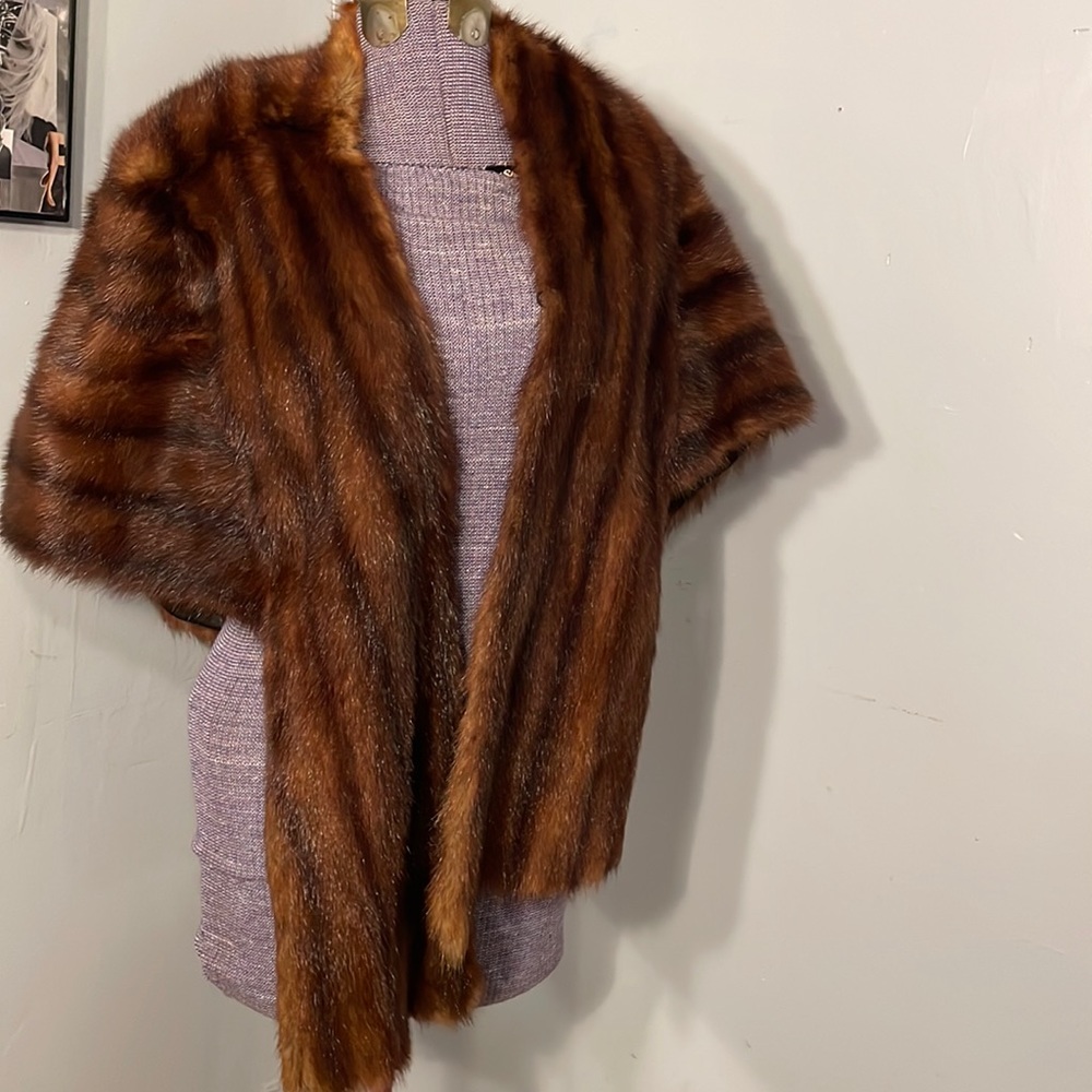 Vintage Genuine Linx Shrug, China Made, no tag, Free of size